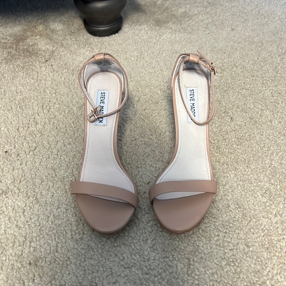 Steve Madden Tan Heels - Picture 1 of 4